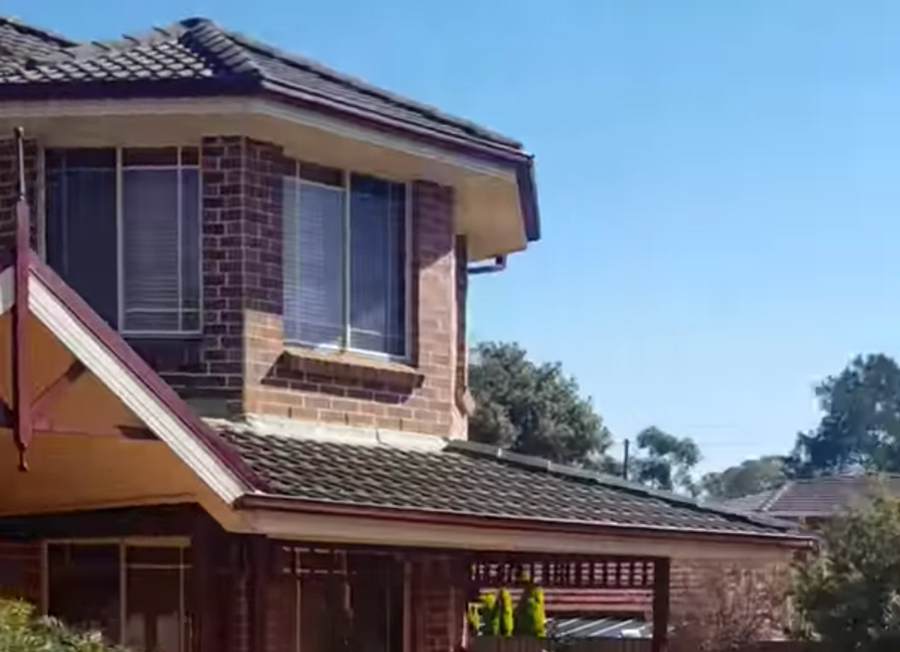 Home 2 pressure-washing-image